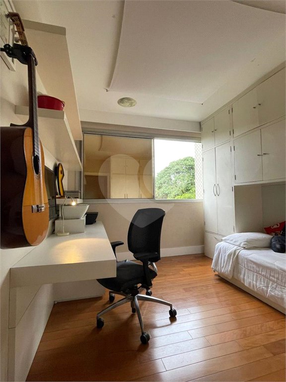 Apartamento à venda com 3 quartos, sendo 1 suíte, em Perdizes, São Paulo, SP