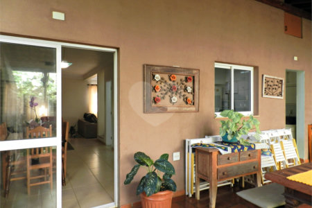 Casa à venda com 3 quartos, sendo 1 suíte, no condomínio Topazio Rp, Ribeirão Preto - SP
