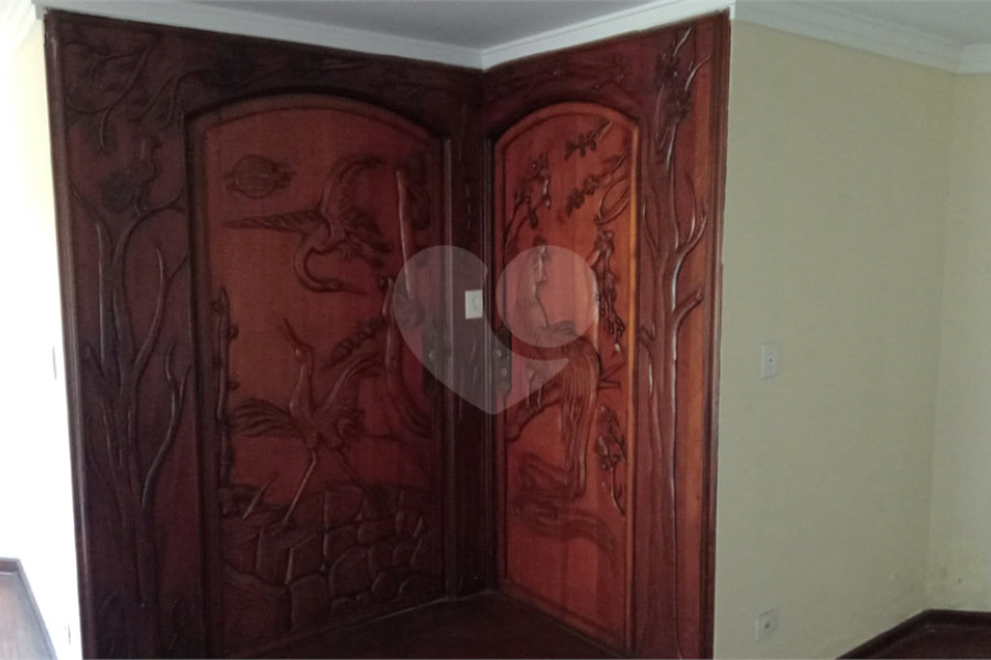 Sobrado à venda com 4 quartos, sendo 1 suíte, em Vila Rosália, Guarulhos, SP