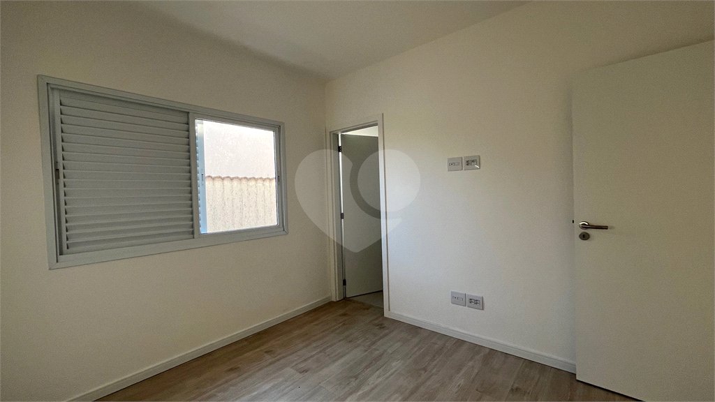 Sobrado à venda com 3 suítes em Vila Petrópolis, Atibaia, SP