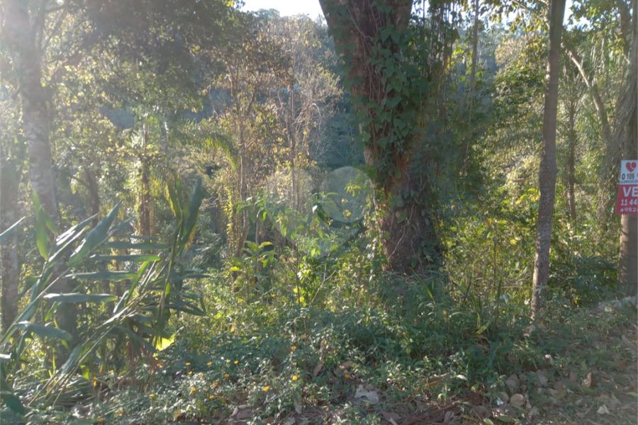 Terreno à venda no condomínio Cinco Lagos, Mairiporã - SP