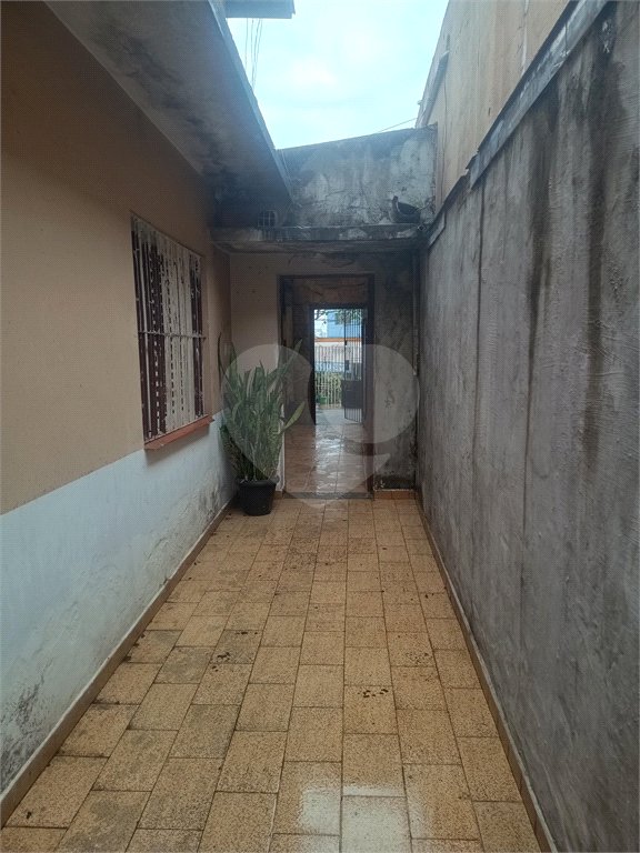 Casa Térrea à venda com 3 quartos, sendo 1 suíte,  em Campininha, São Paulo, SP