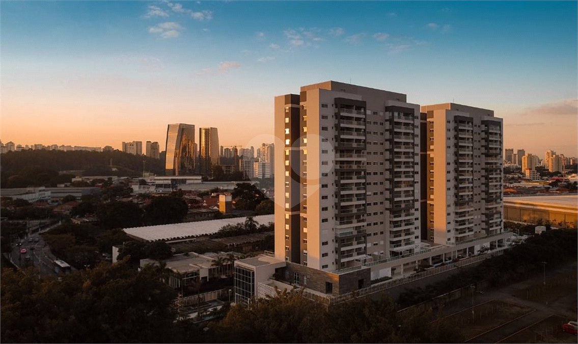 Apartamento à venda com 2 quartos, sendo 1 suíte,  em Jardim Dom Bosco, São Paulo, SP