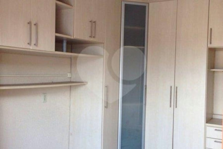 Sobrado à venda com 3 quartos, sendo 1 suíte, em Santa Teresinha, São Paulo, SP