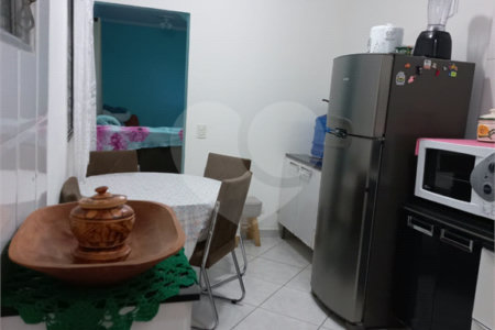 Sobrado à venda com 3 quartos, sendo 1 suíte,  em Vila Santo Estéfano, São Paulo, SP