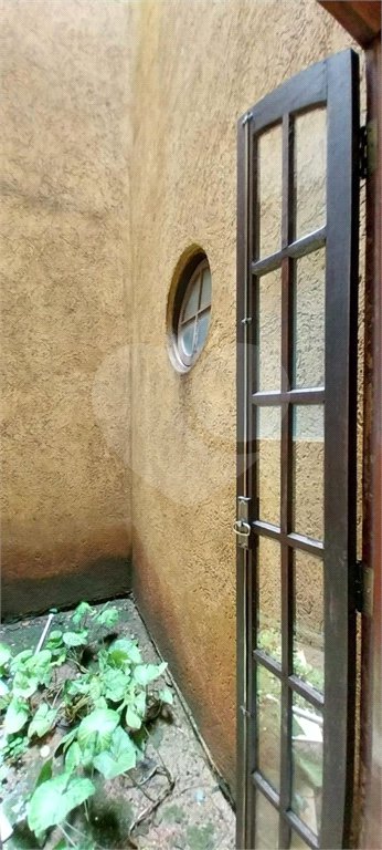 Sobrado à venda com 3 quartos, sendo 1 suíte,  em Jardim Regis, São Paulo, SP