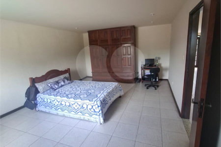 Casa à venda com 3 quartos, sendo 1 suíte, em Campo Grande, Rio de Janeiro, RJ