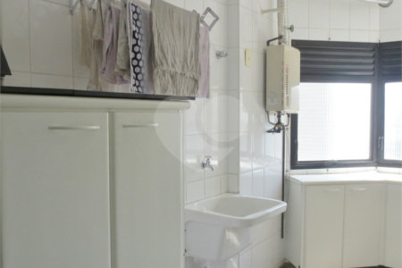 Apartamento à venda com 4 quartos, sendo 1 suíte, em Chácara Inglesa, São Paulo, SP