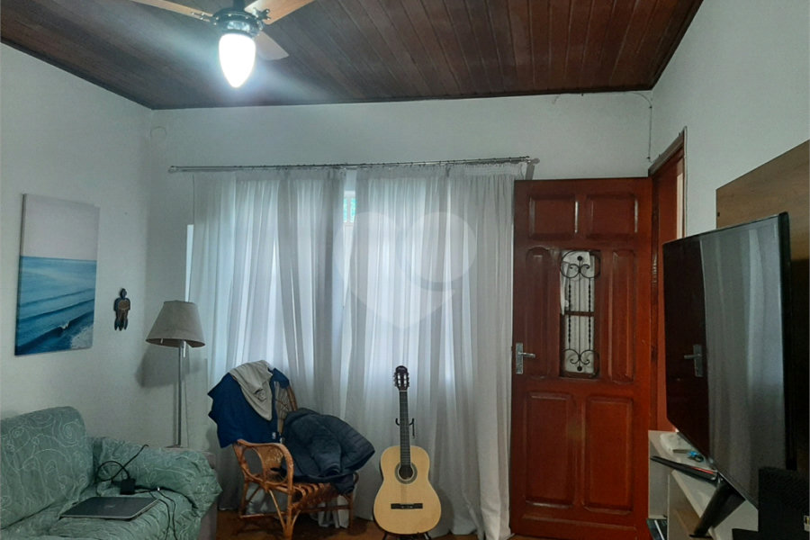 Casa Térrea à venda com 3 quartos em Horto Florestal, São Paulo, SP