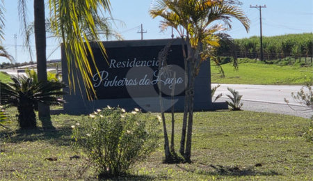Terreno à venda em Condomínio Residencial Pinheiros do Lago, Alambari, SP
