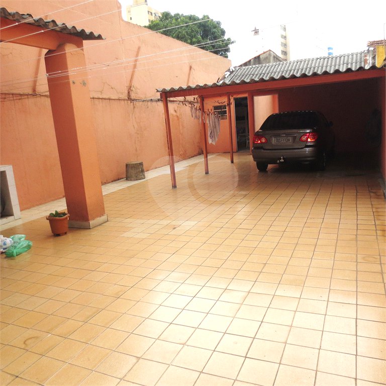 Sobrado à venda com 4 quartos, sendo 1 suíte, em Cambuci, São Paulo, SP