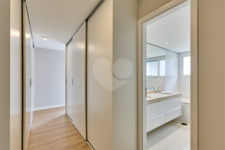 Apartamento à venda com 4 quartos, sendo 3 suítes, em Granja Julieta, São Paulo, SP