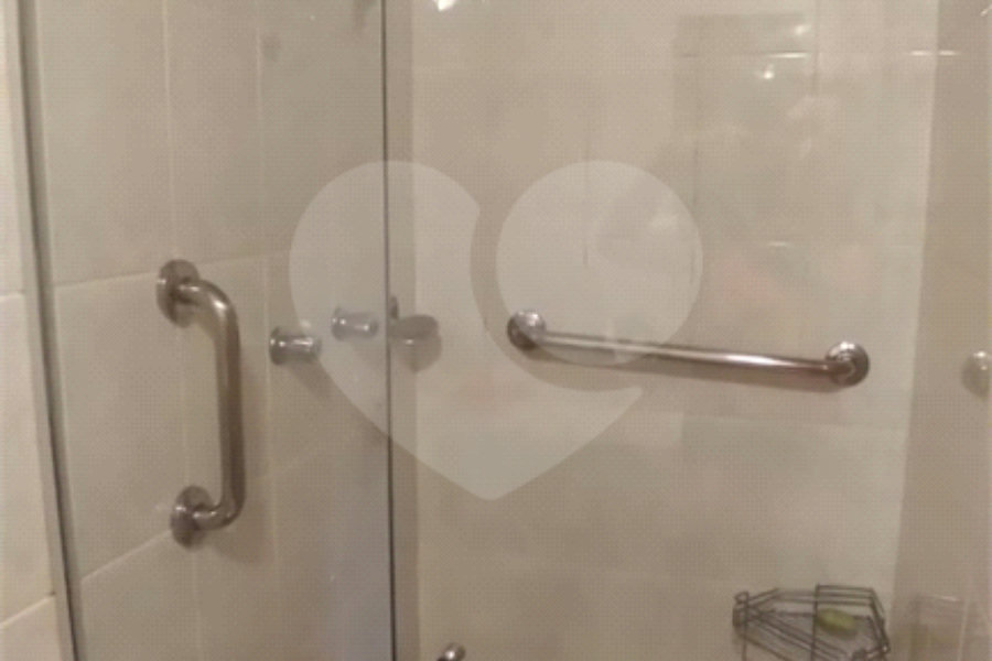 Apartamento à venda com 3 quartos, sendo 1 suíte, em Pinheiros, São Paulo, SP