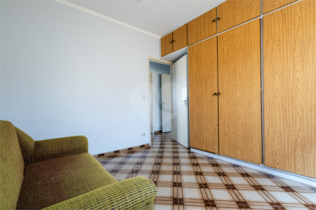 Casa à venda com 3 quartos, sendo 1 suíte,  em Vila Rosália, Guarulhos, SP