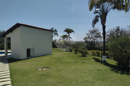 Sítio à venda com 4 quartos no Centro, Araçoiaba da Serra, SP
