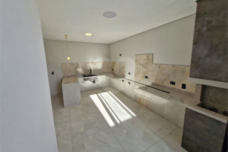 Casa à venda com 3 quartos, sendo 1 suíte, em Residencial Lago dos Ipês, Itapetininga, SP