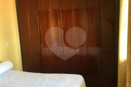 Casa à venda com 2 quartos, sendo 1 suíte, em Socorro, São Paulo, SP