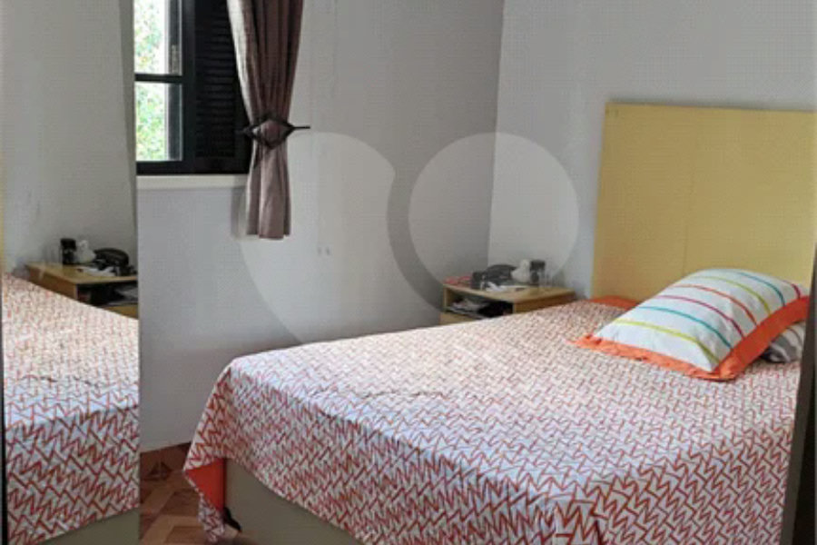 Casa à venda com 3 quartos, sendo 1 suíte, em Jaraguá, São Paulo, SP