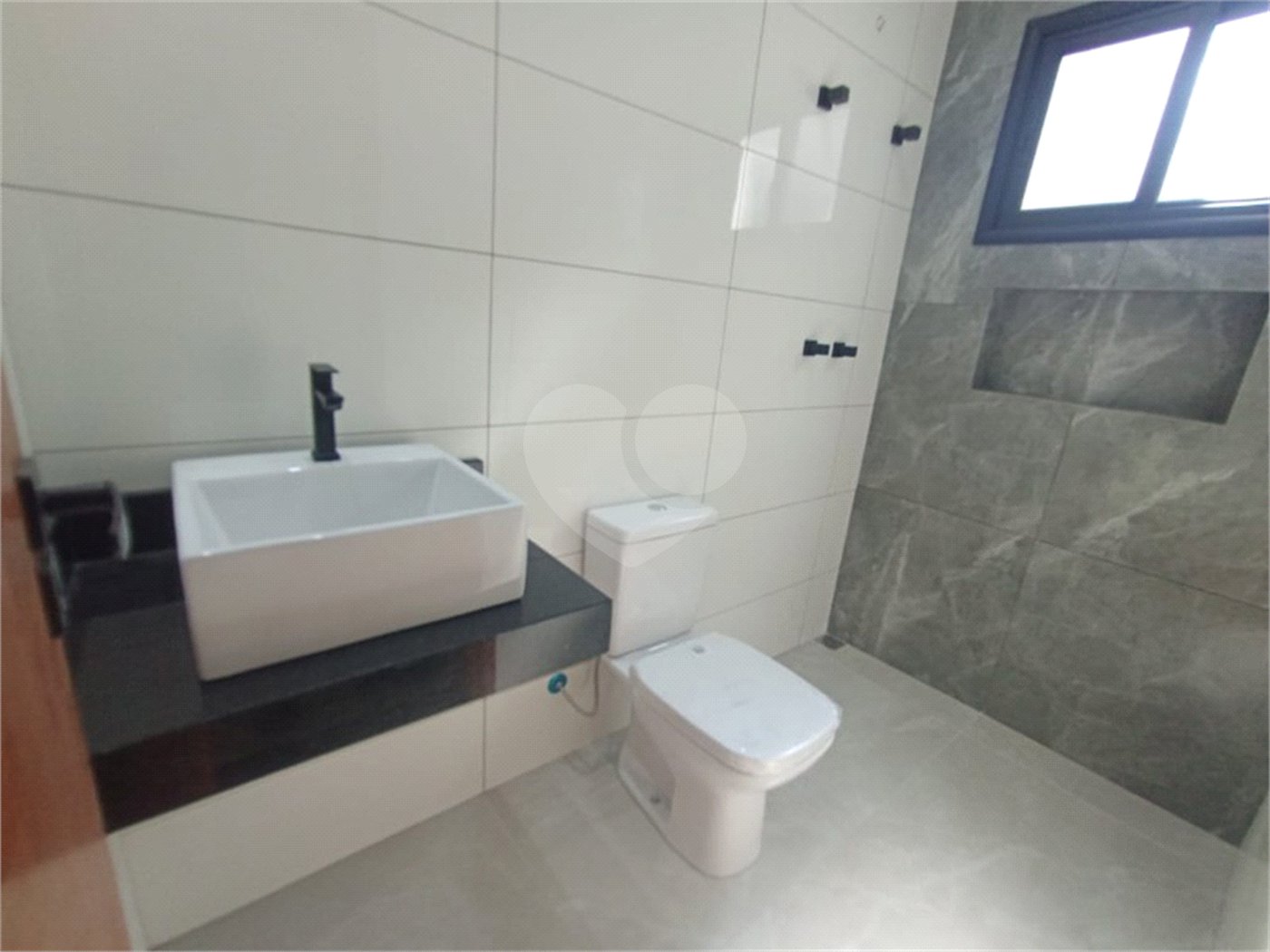 Casa Térrea à venda com 3 quartos, sendo 1 suíte, em Jardim América, Indaiatuba, SP