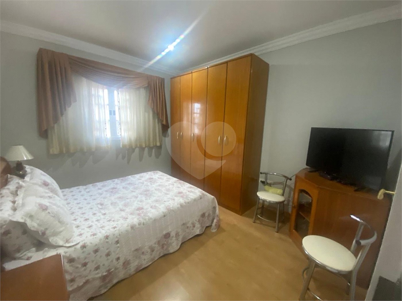 Casa à venda com 3 suítes em Vila Carrão, São Paulo, SP