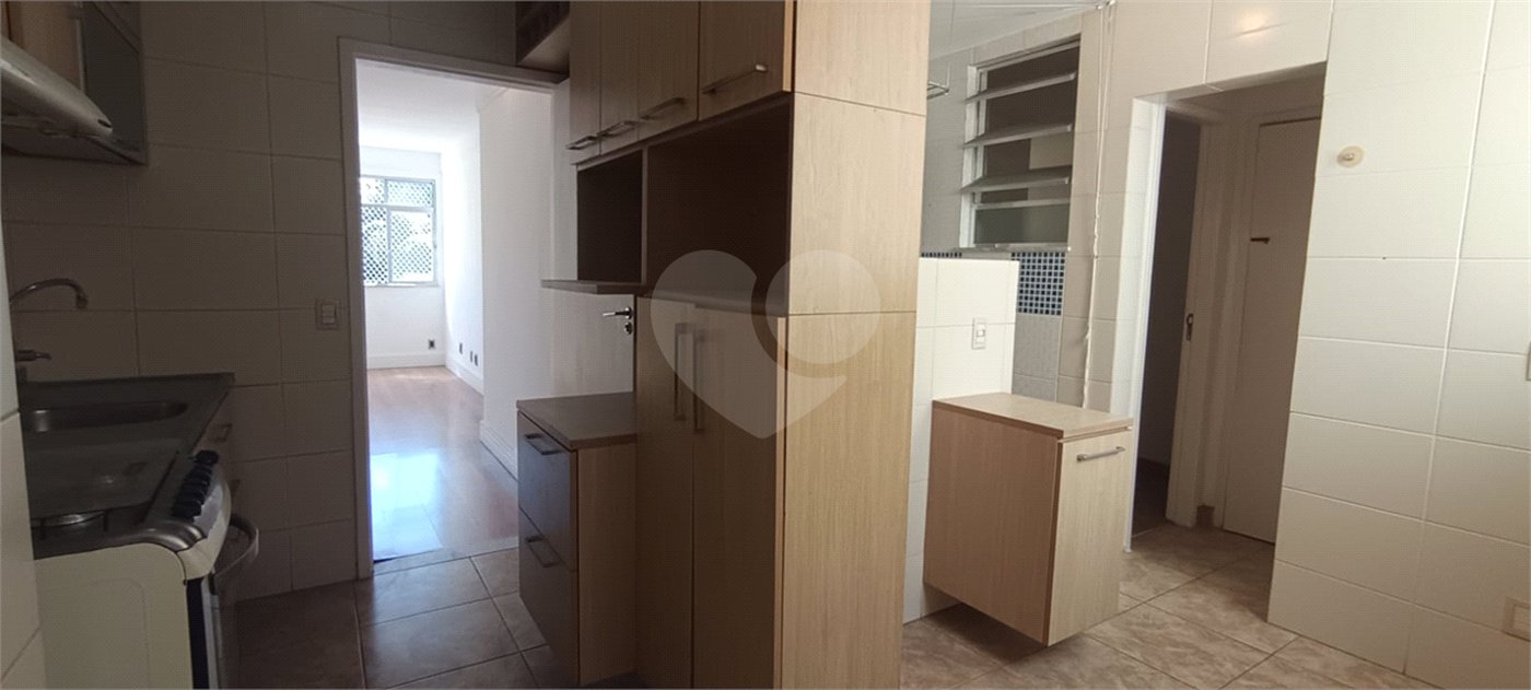 Apartamento à venda com 3 quartos, sendo 1 suíte, em Botafogo, Rio de Janeiro, RJ