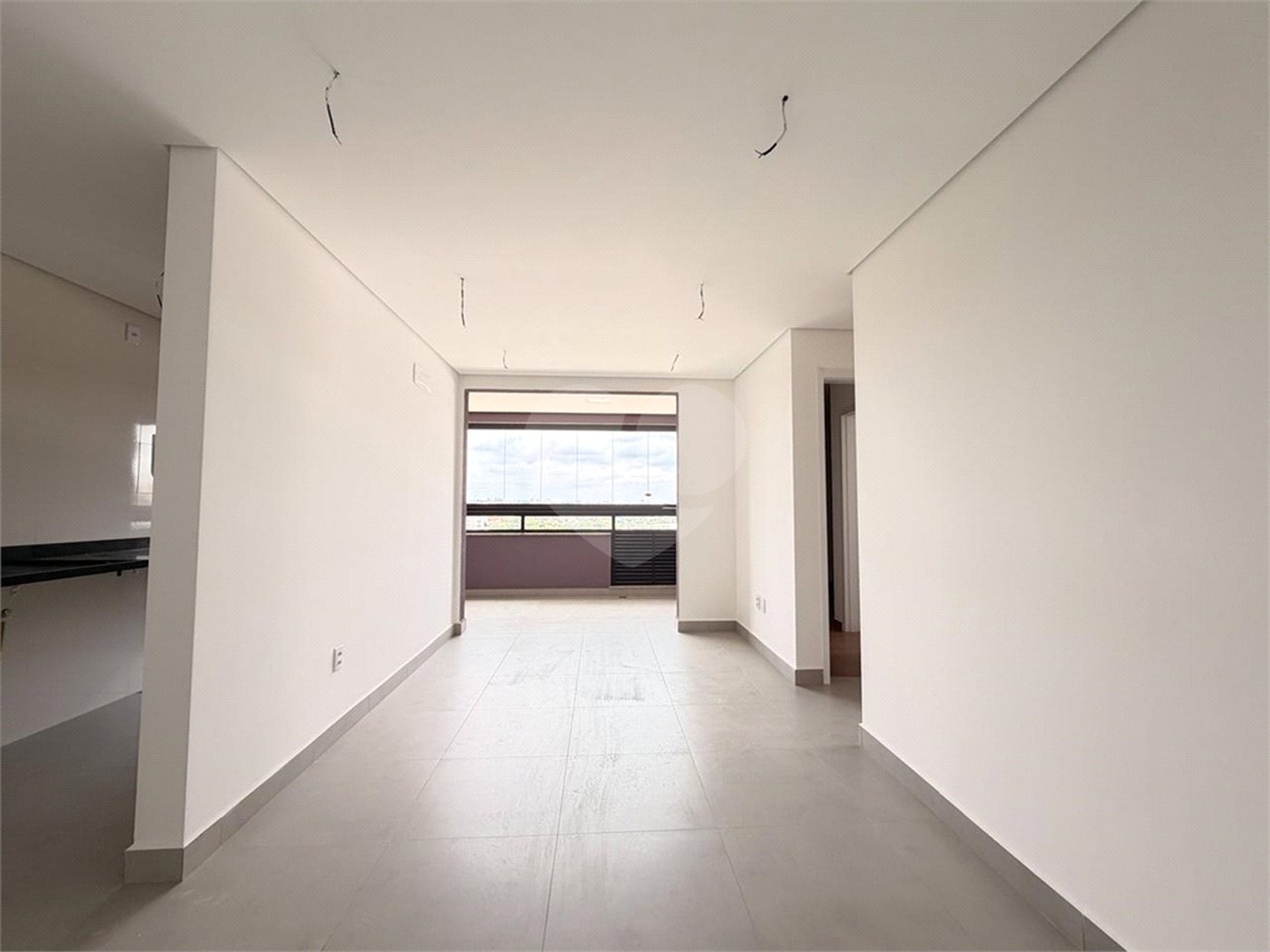 Apartamento à venda com 2 quartos, sendo 1 suíte, em Jardim Guarujá, Sorocaba, SP