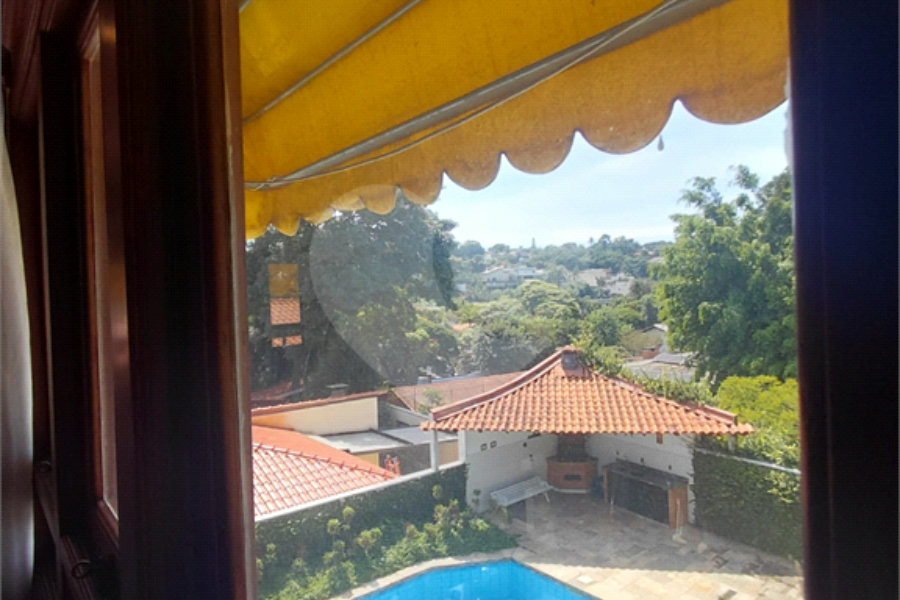 Casa à venda com 4 suítes no condomínio Ville Bourghese, São Paulo - SP