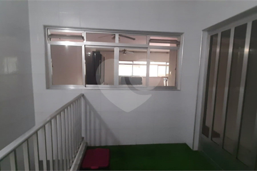 Sobrado à venda com 5 quartos, sendo 1 suíte,  em Vila Rosália, Guarulhos, SP