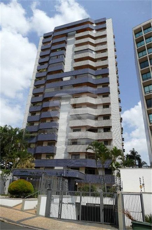 Apartamento à venda com 4 quartos, sendo 2 suítes,  em Cambuí, Campinas, SP