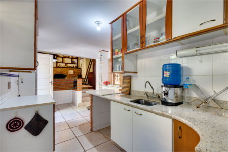 Casa à venda com 4 quartos, sendo 1 suíte,  em Jardim Marajoara, São Paulo, SP