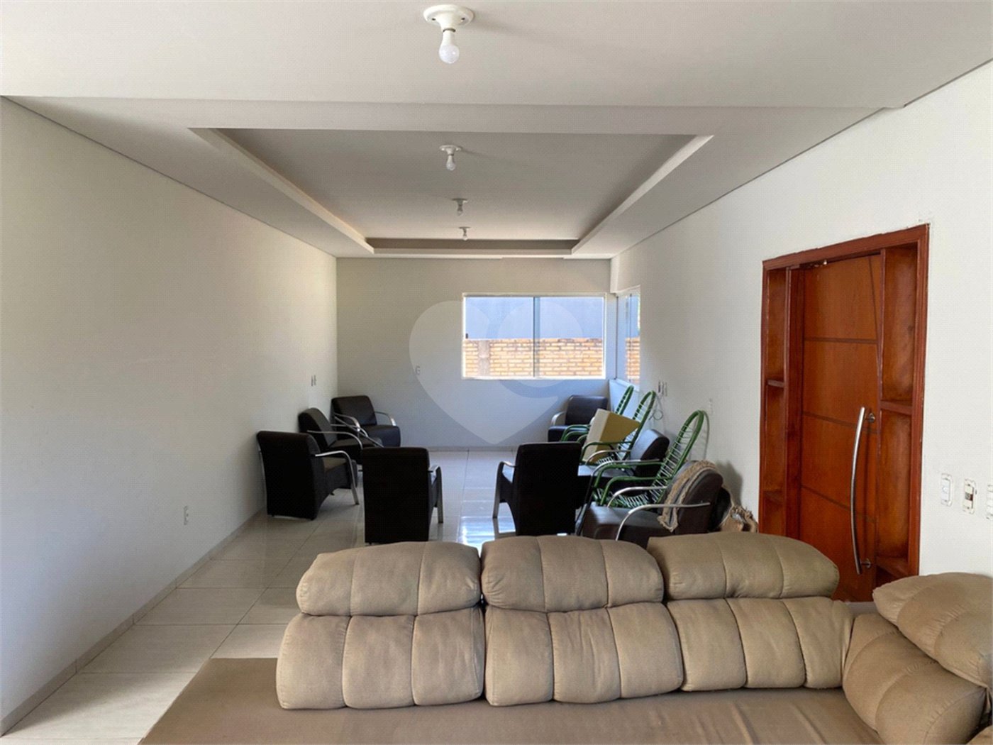 Casa à venda com 3 suítes no condomínio Itapema Iate Clube/ponta Pora-ms, Ponta Porã - MS