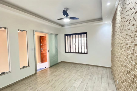 Casa à venda com 3 quartos, sendo 1 suíte, em Jardim São Lourenzo, Sorocaba, SP