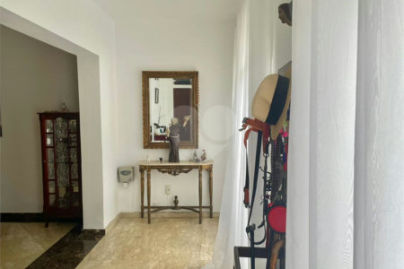 Sobrado à venda com 3 quartos, sendo 2 suítes, em Jardim da Glória, São Paulo, SP