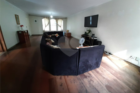 Casa à venda com 5 quartos, sendo 1 suíte, em Jardim Franca, São Paulo, SP