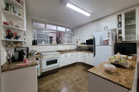Sobrado à venda com 5 quartos, sendo 2 suítes, em Jardim Vera Cruz, São Paulo, SP