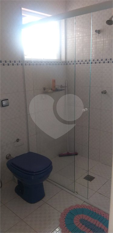Casa à venda ou para alugar com 3 quartos, sendo 1 suíte, em Parque das Colinas, Valinhos, SP