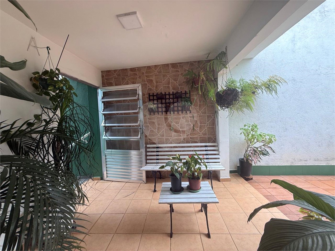Casa à venda ou para alugar com 4 quartos, sendo 2 suítes, em Vila Mazzei, São Paulo, SP