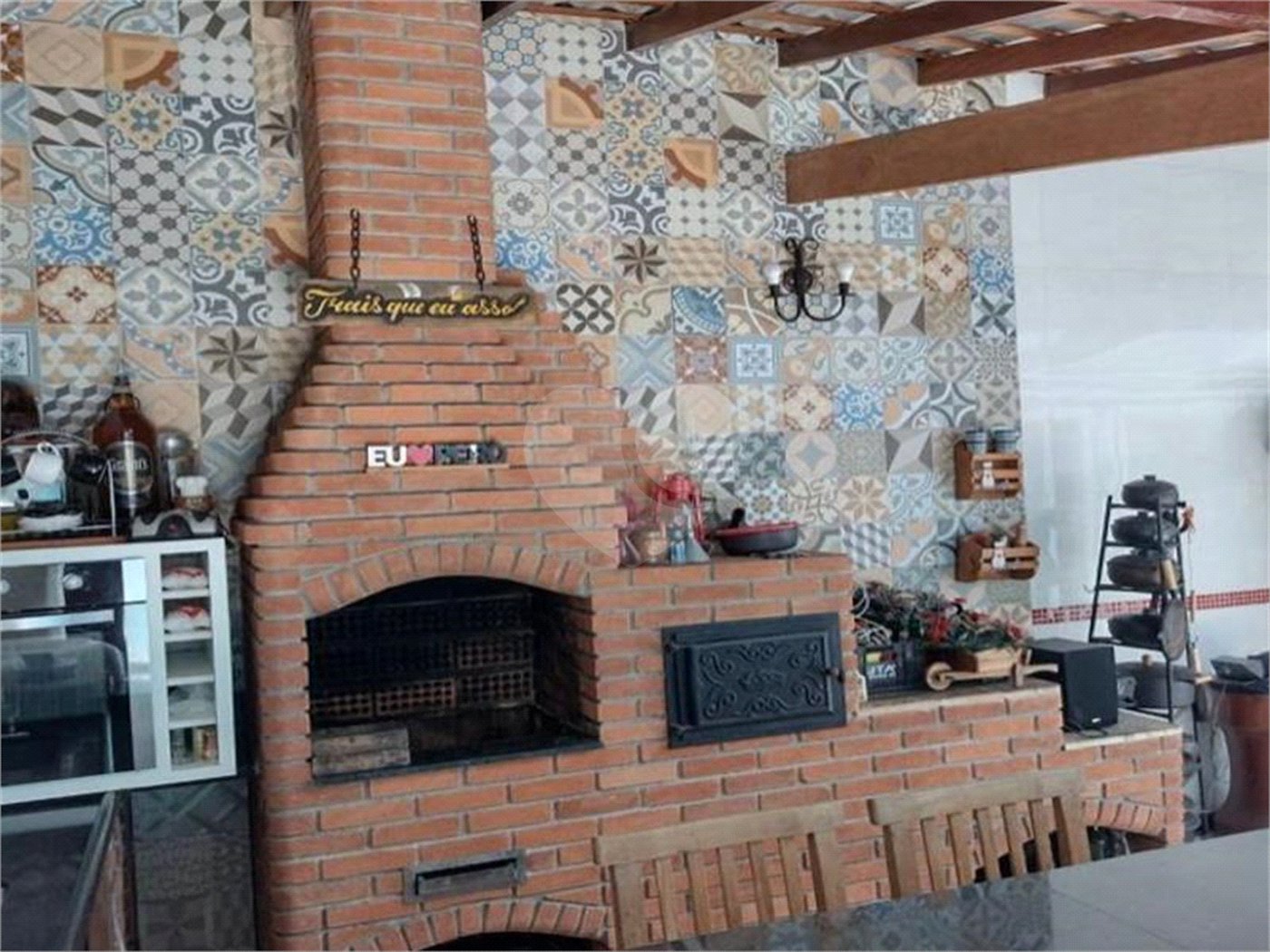 Sobrado à venda com 5 quartos, sendo 3 suítes, em Tremembé, São Paulo, SP