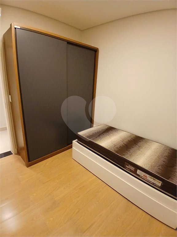 Casa à venda com 3 quartos, sendo 1 suíte, no condomínio Jardim, Sorocaba - SP