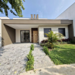 Casa em condomínio à venda com 3 quartos, sendo 1 suíte, em Cajuru do Sul, Sorocaba, SP