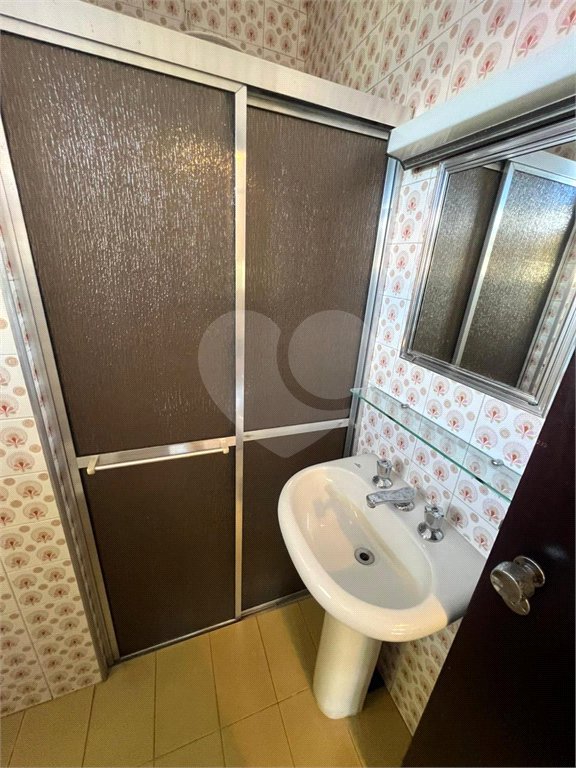 Casa à venda com 5 quartos, sendo 4 suítes, em Parque Maria Helena, São Paulo, SP