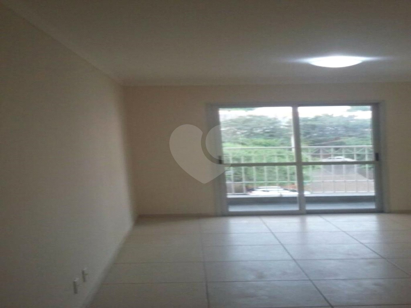 Apartamento à venda com 3 quartos, sendo 1 suíte,  em Jardim Luísa, São Paulo, SP