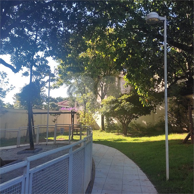 Apartamento à venda com 2 quartos em Jardim Esmeralda, São Paulo, SP