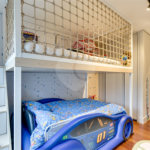 Casa à venda com 4 suítes no condomínio Jardim Flora, São Paulo - SP