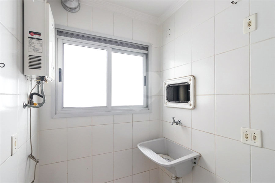 Apartamento à venda com 2 quartos, sendo 1 suíte,  em Sapopemba, São Paulo, SP