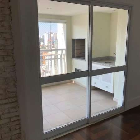 Apartamento à venda com 3 suítes em Vila Suzana, São Paulo, SP