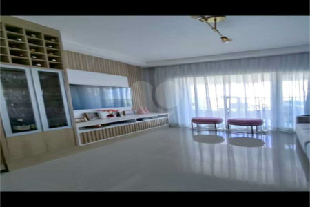 Apartamento à venda com 3 quartos, sendo 1 suíte, em Jardim Pompéia, Indaiatuba, SP