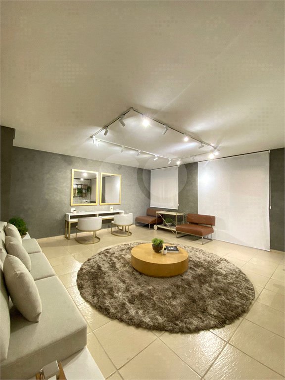 Apartamento à venda com 2 quartos em Parque Edu Chaves, São Paulo, SP