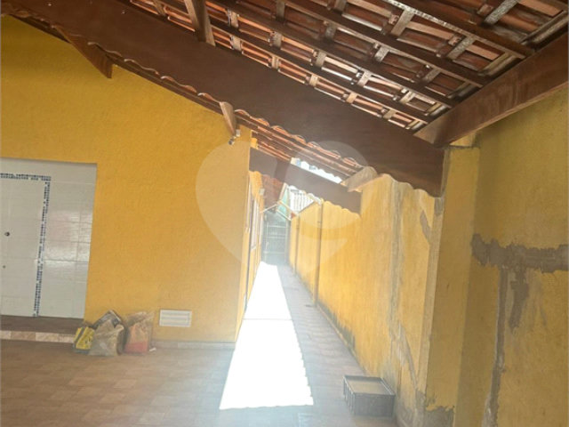 Casa à venda com 1 quarto em Tupi, Praia Grande, SP