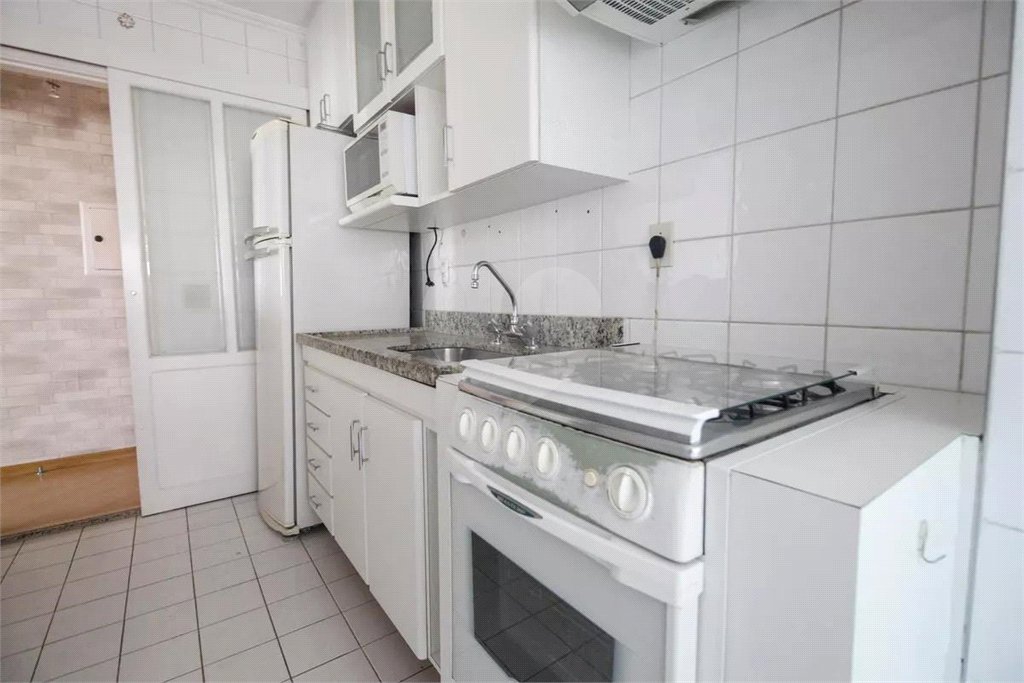 Apartamento à venda com 2 quartos, sendo 1 suíte, em Santana, São Paulo, SP